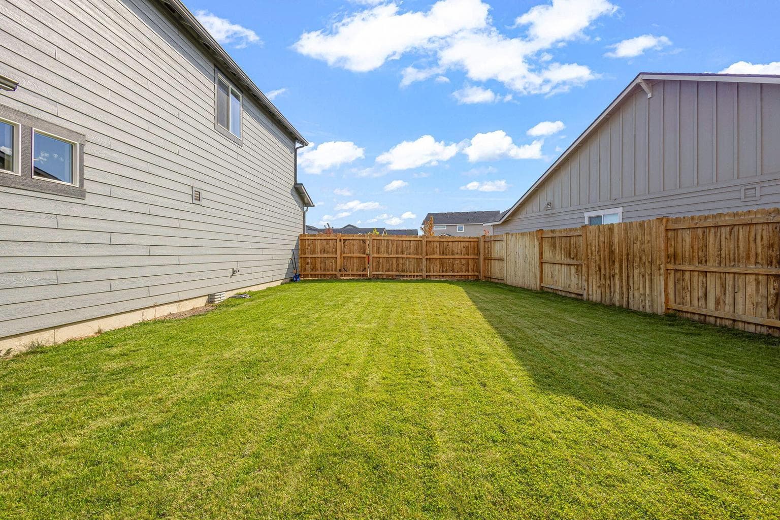Photo of 2535 NW Upas Way 27 of 33