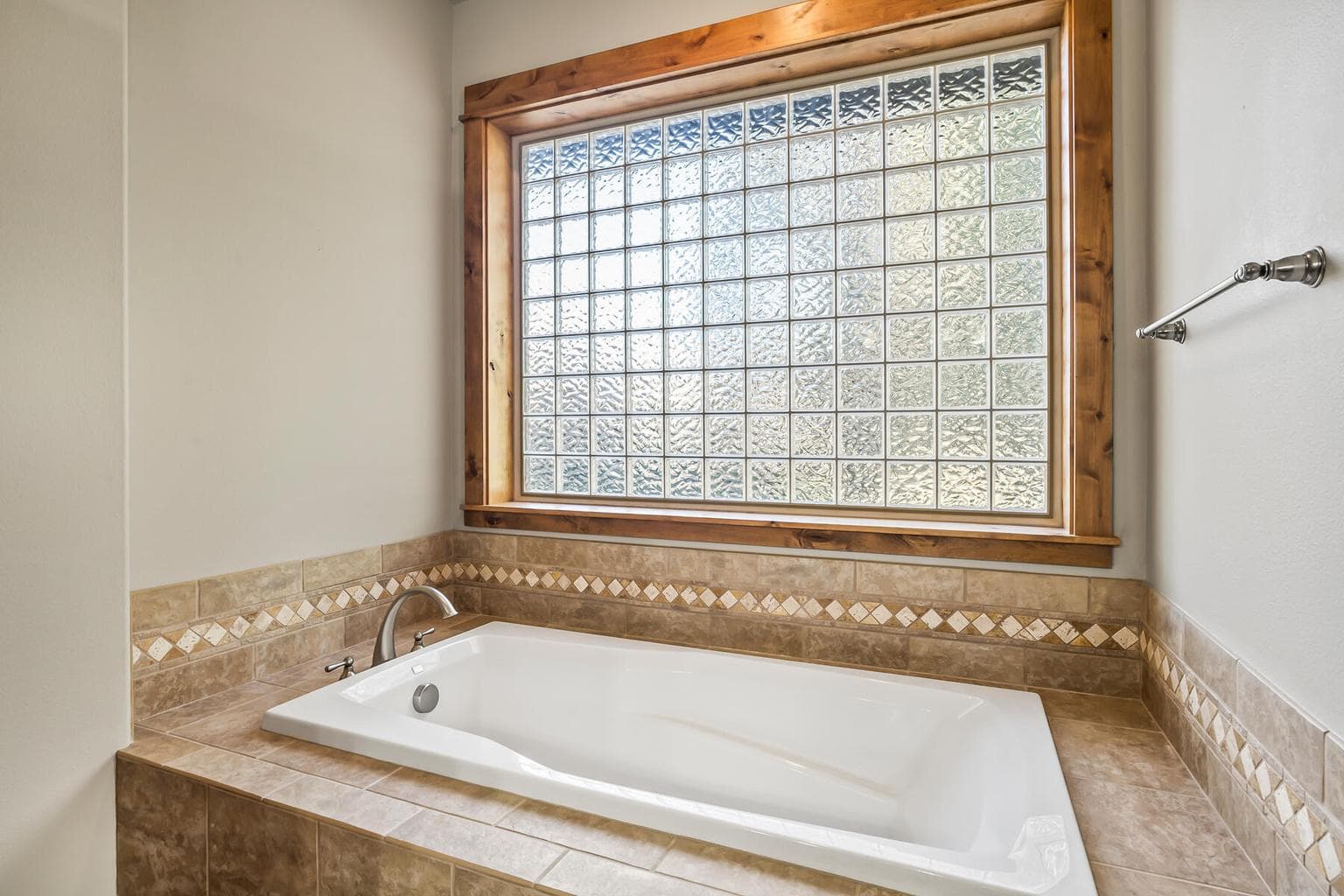 Photo of 8787 Merlin Drive 25 of 53