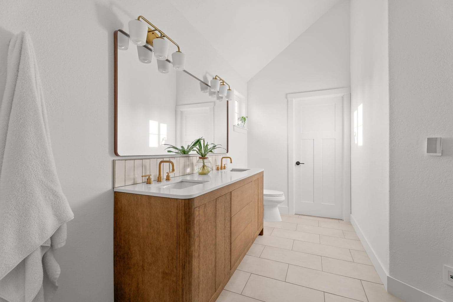 Photo of 20766 S Loop Place 25 of 59