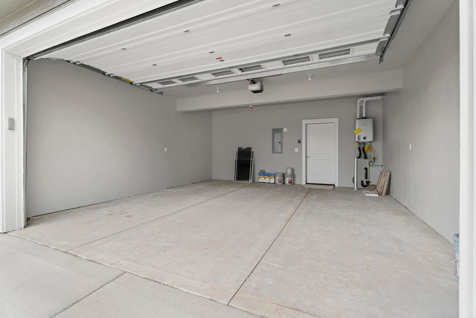Photo of 3937 SW Coyote Avenue 24 of 24