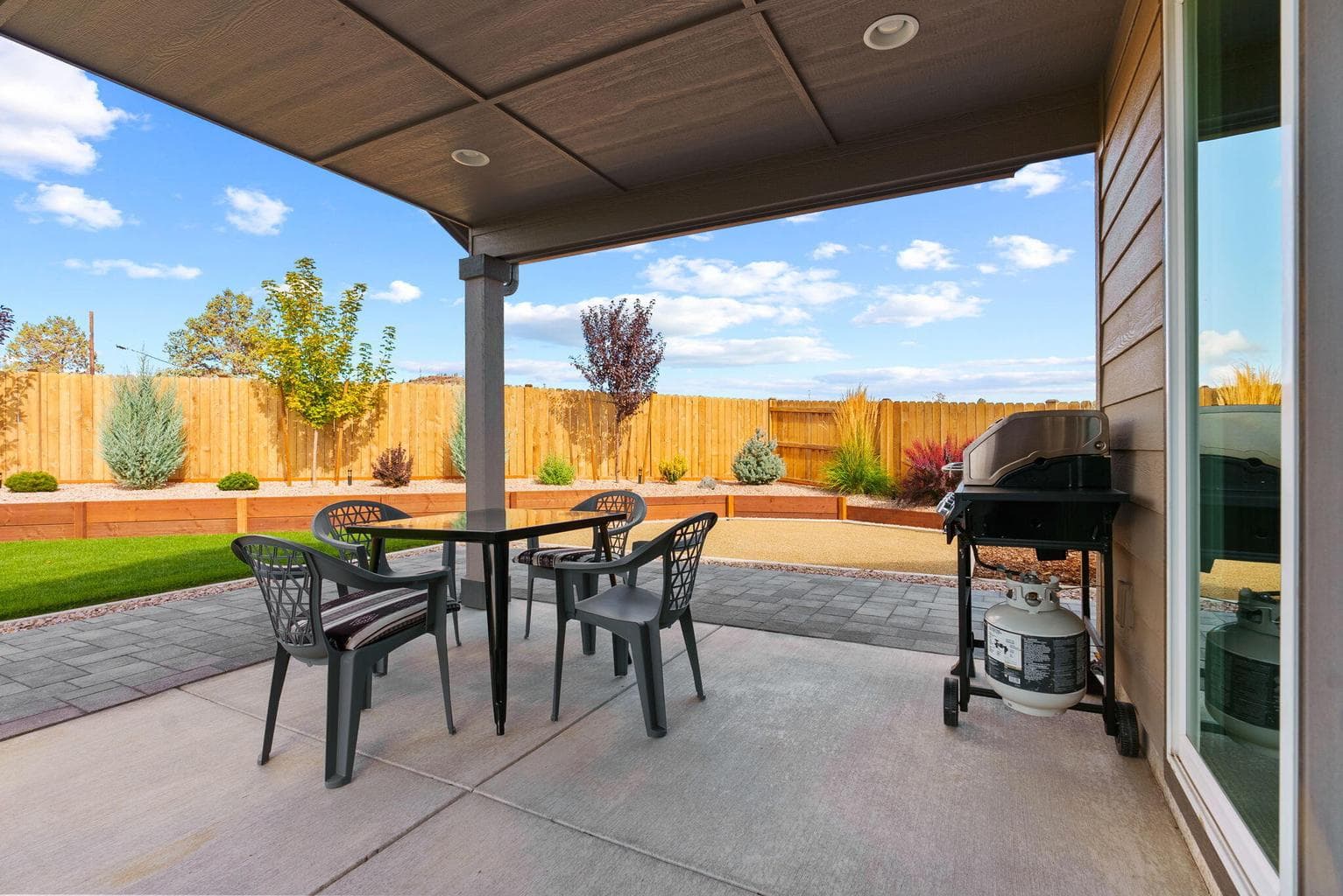 Photo of 3565 NW 9th Court 25 of 41