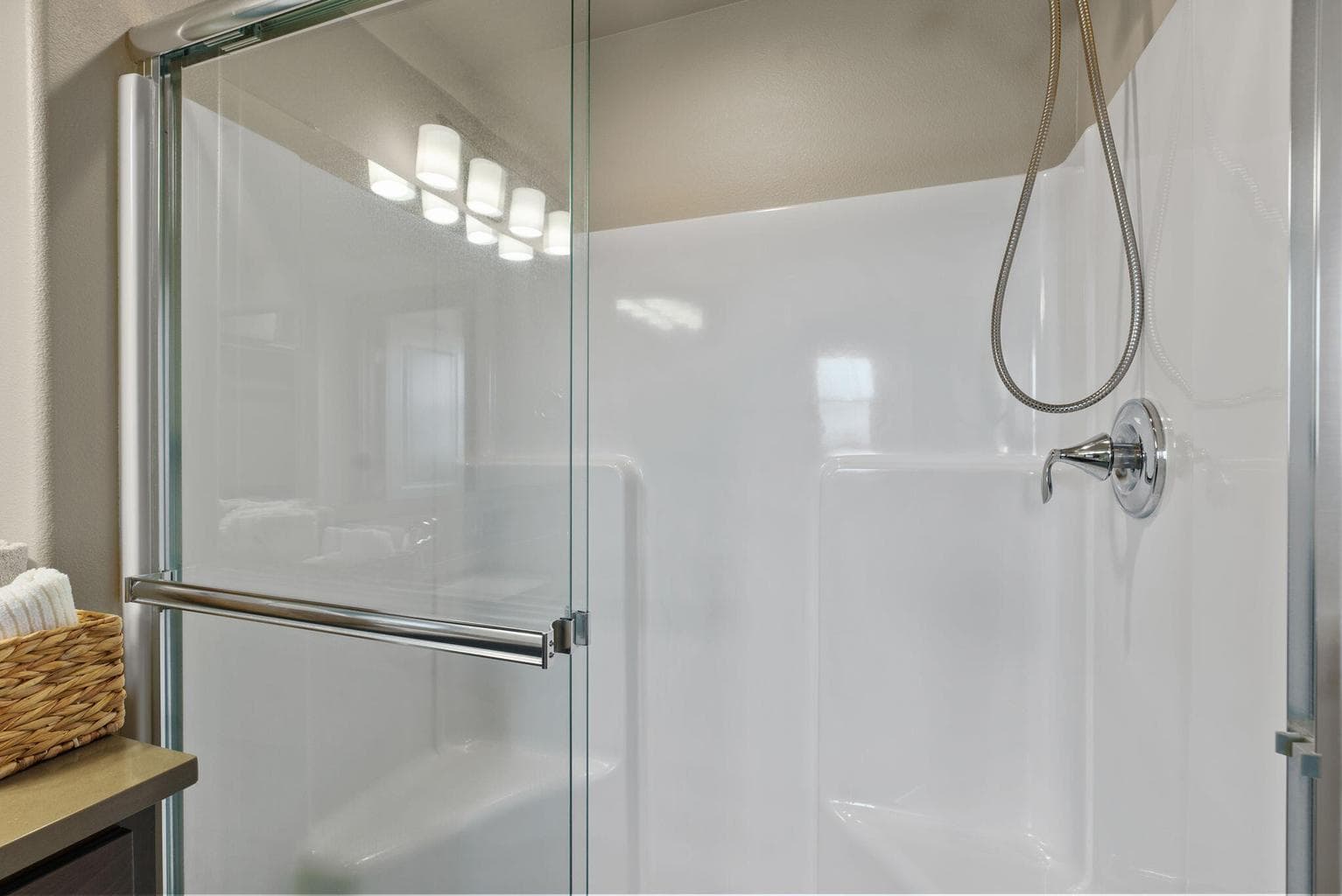 Photo of 3565 NW 9th Court 15 of 41