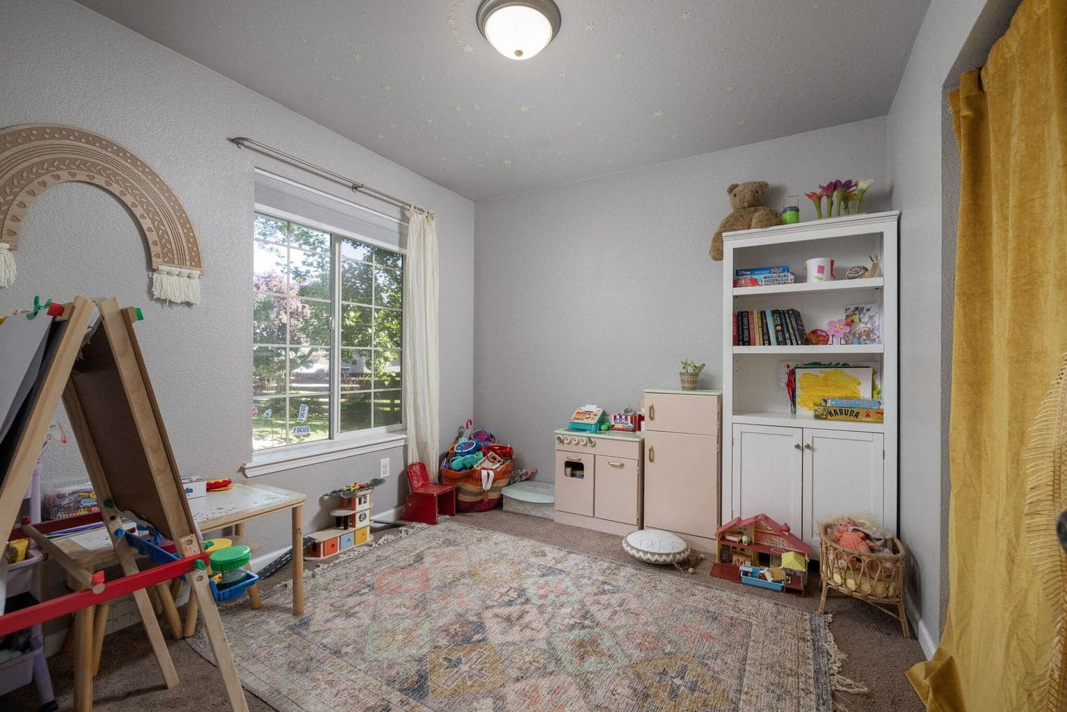 Photo of 919 NW 20th Court 18 of 34