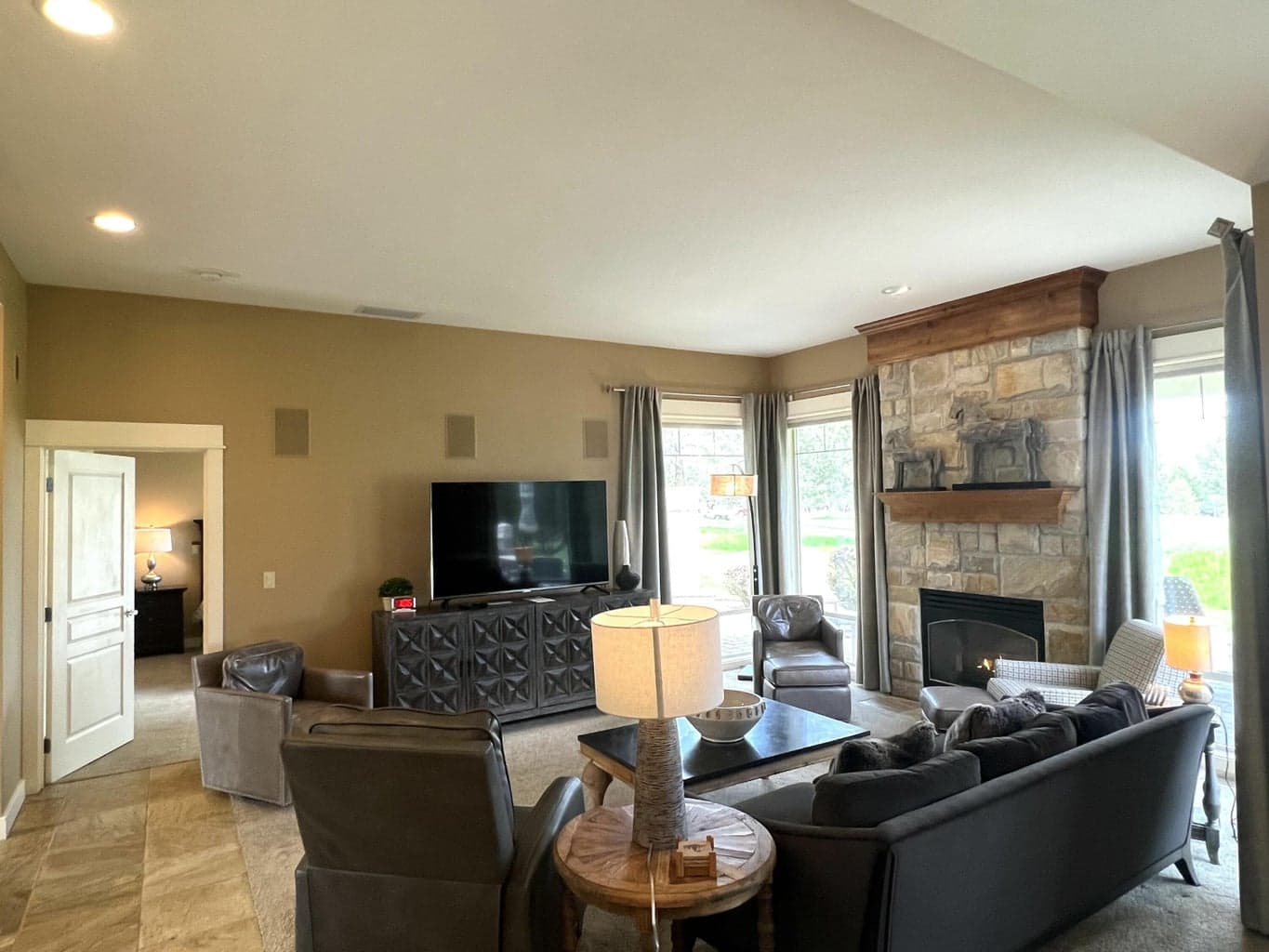 Photo of 1461 Eagle Springs Court 18 of 91