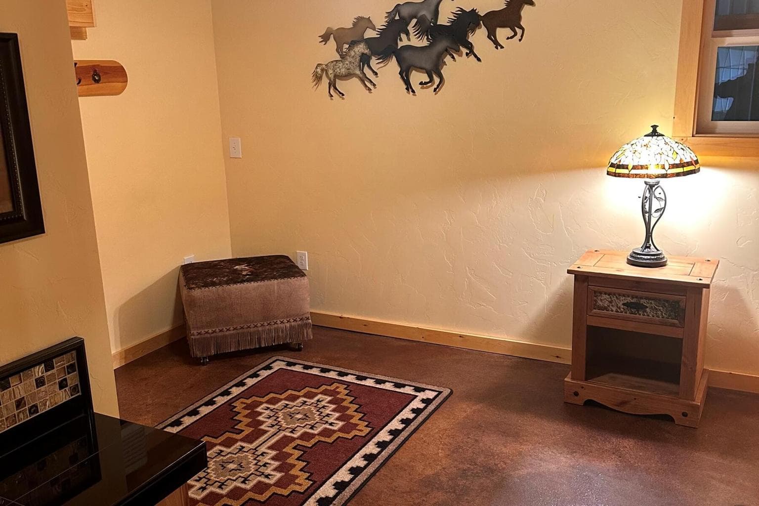 Photo of 61416 Cougar Trail 43 of 55