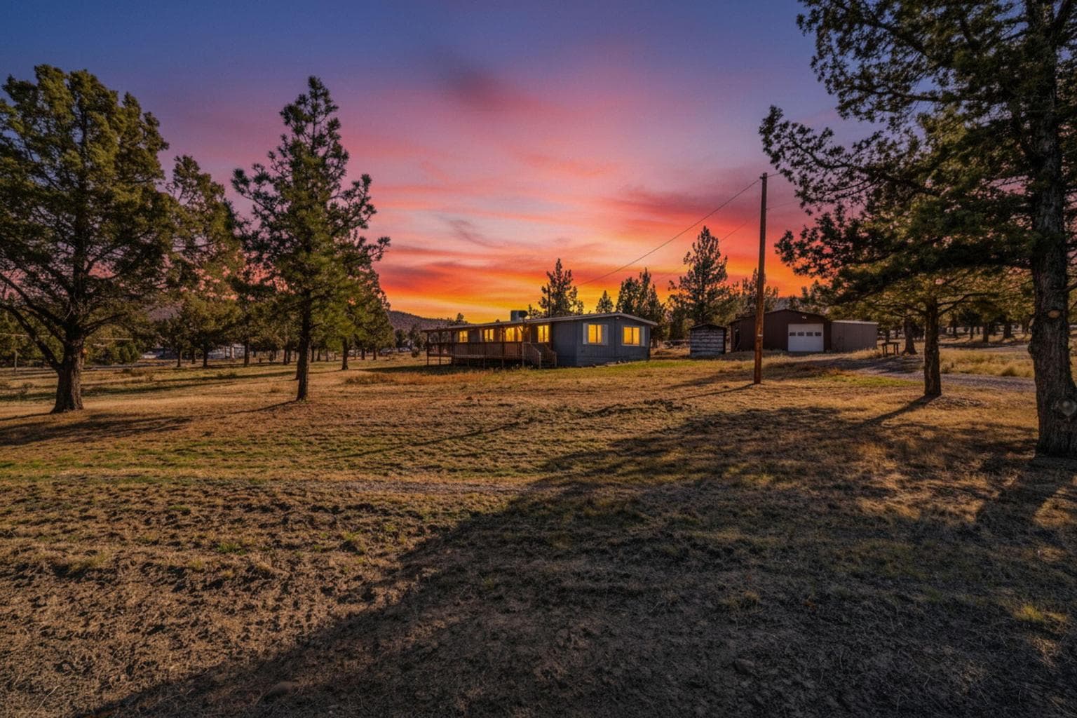 Photo of 1384 Akins 1 of 35