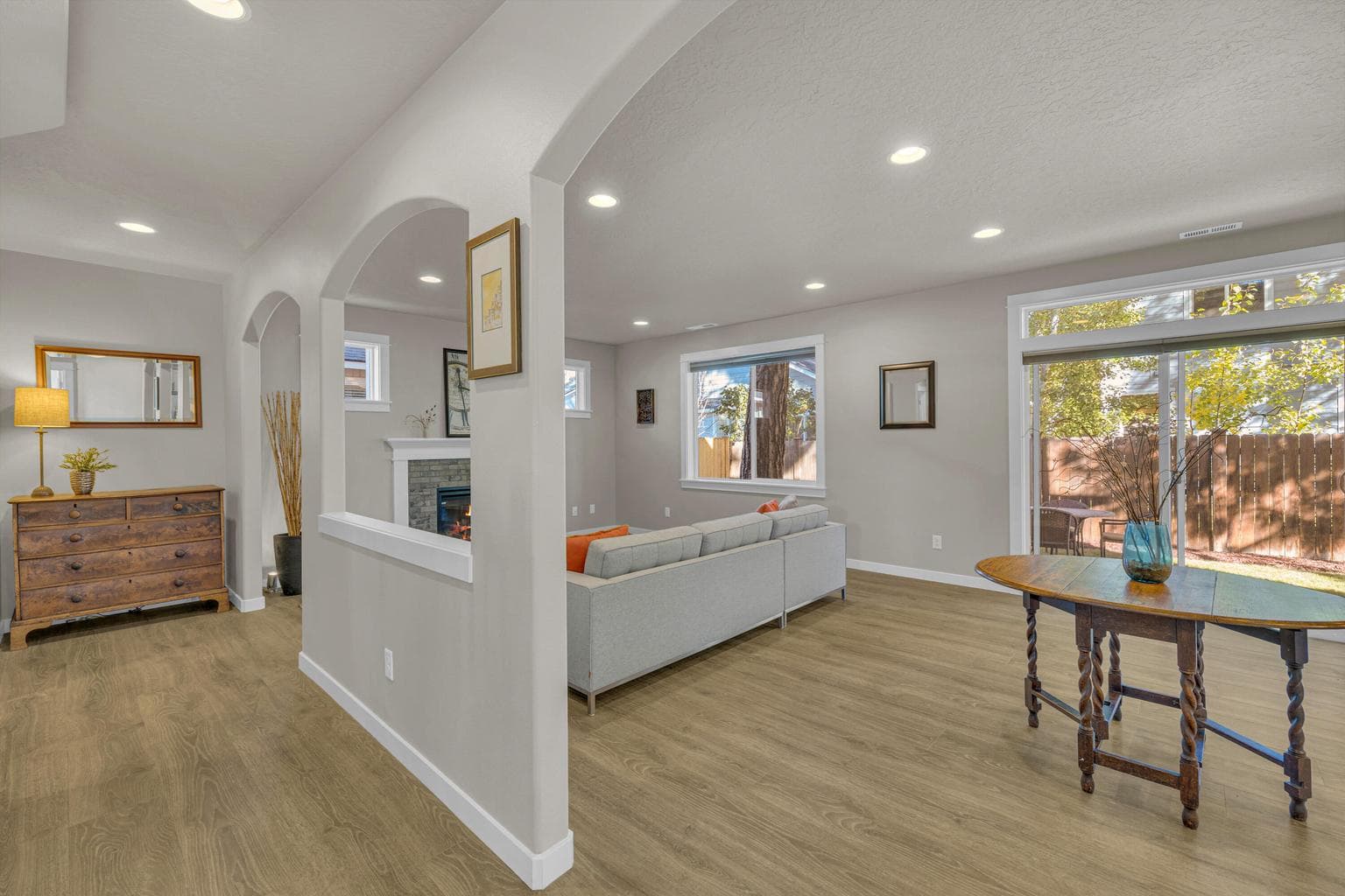 Photo of 556 McKinney Ranch 4 of 25