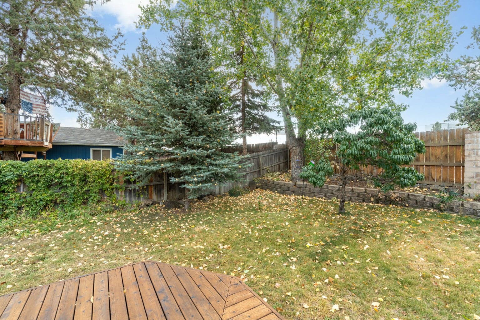 Photo of 2485 NE Jennie Jo Court 25 of 29