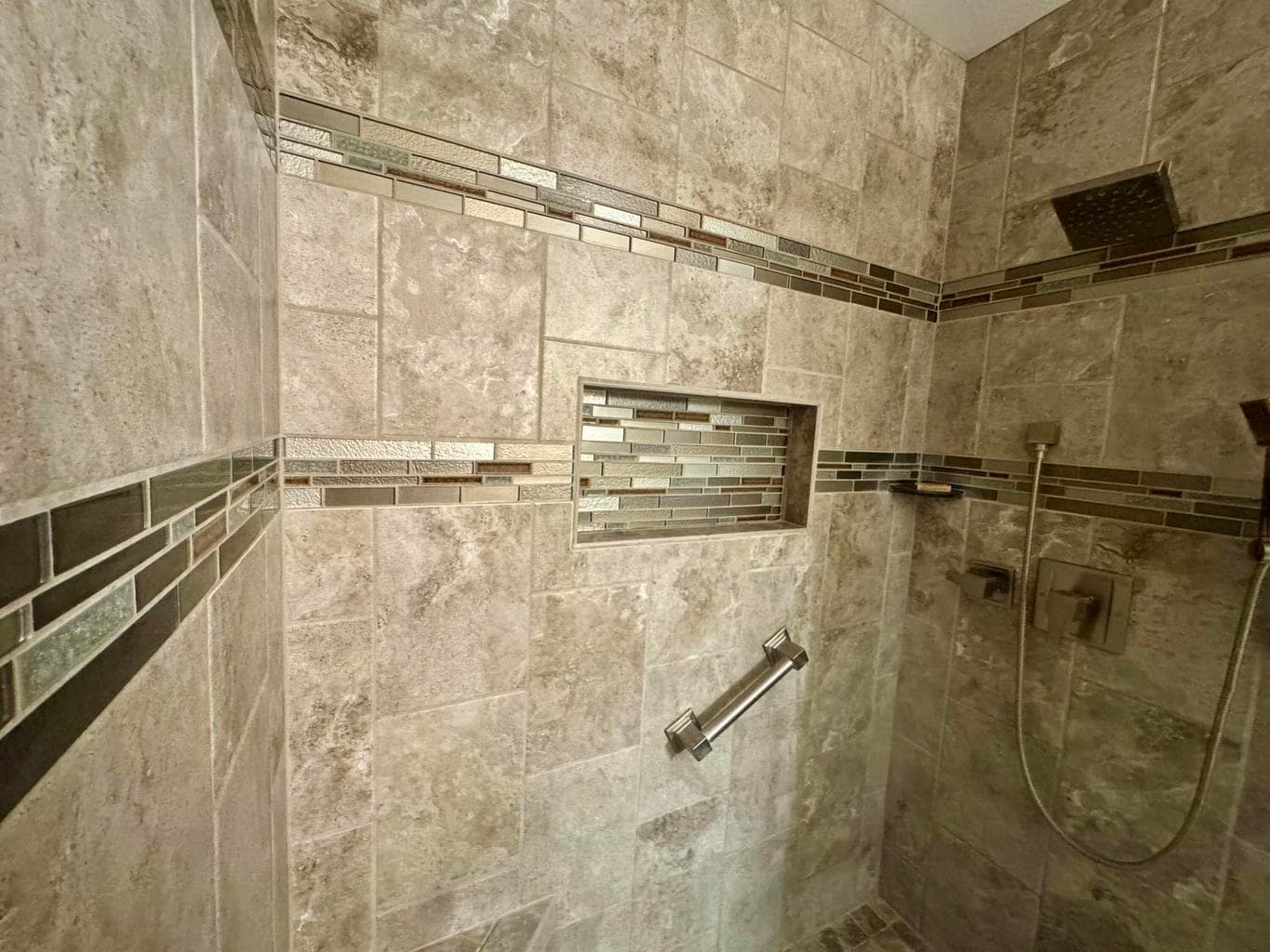 Photo of 52748 Golden Astor Road 14 of 30