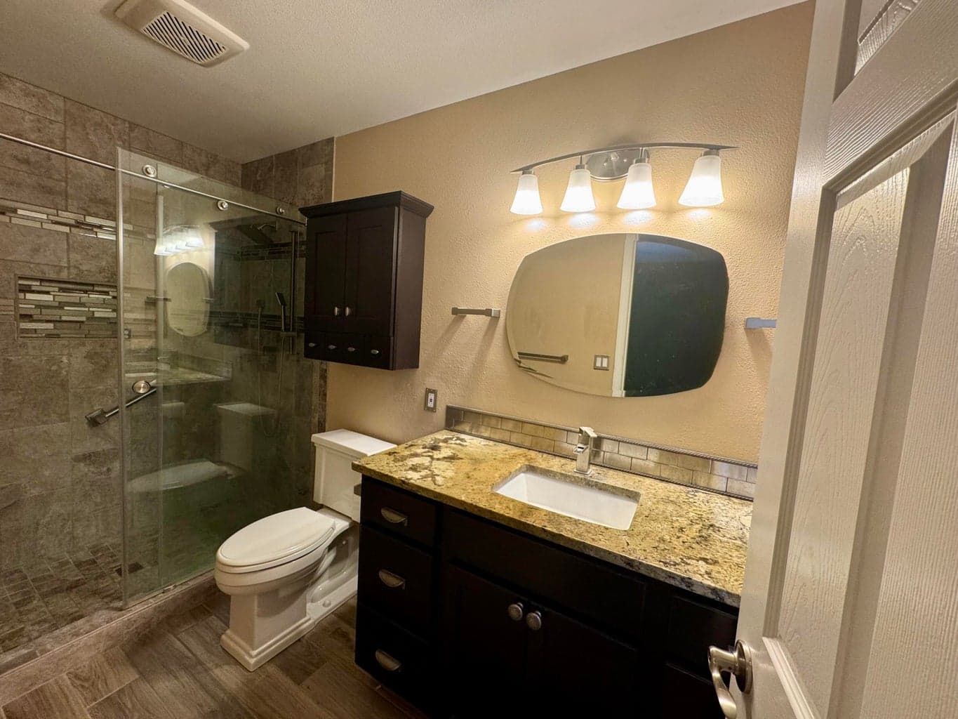 Photo of 52748 Golden Astor Road 13 of 30