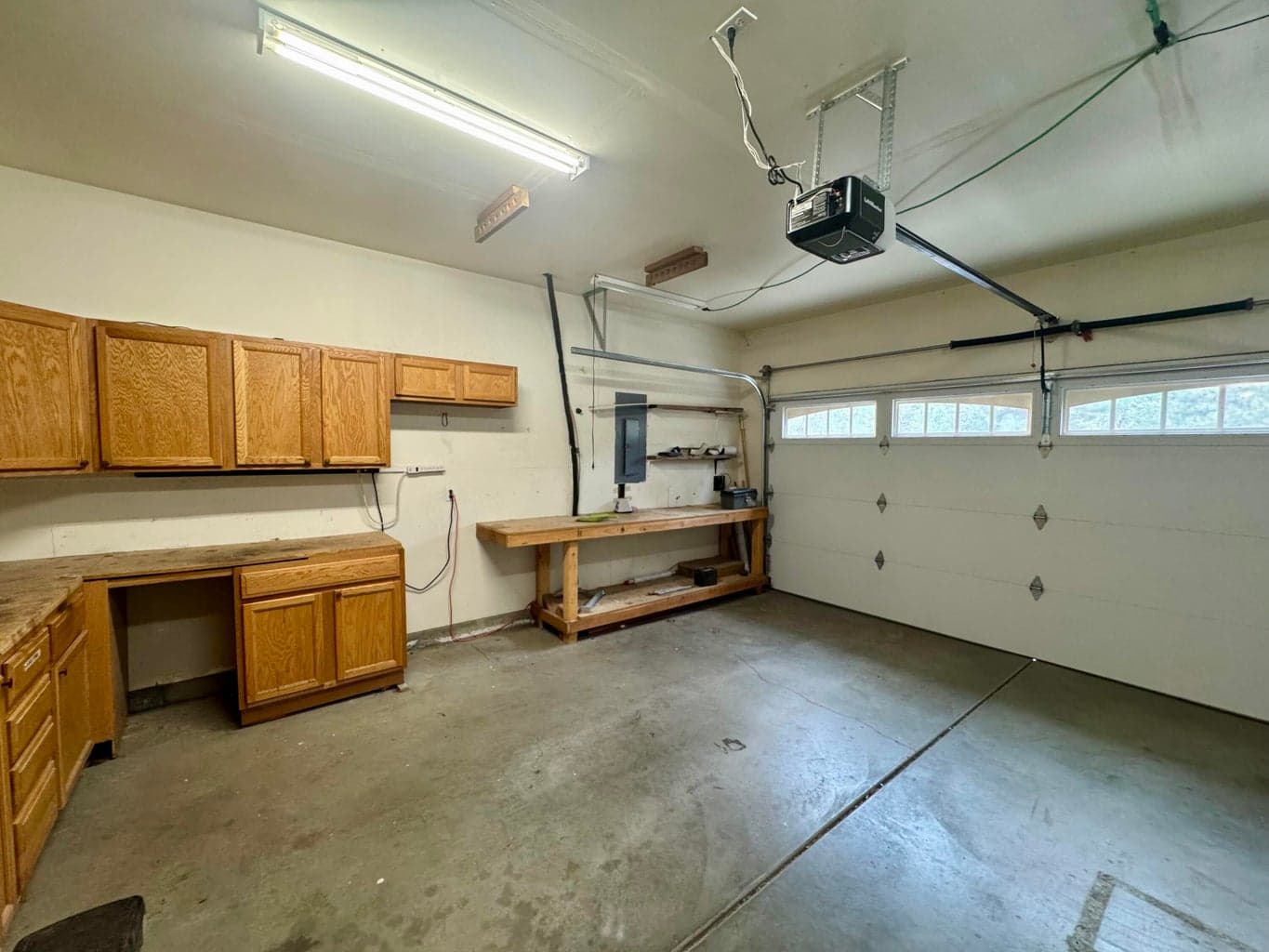 Photo of 52748 Golden Astor Road 29 of 30