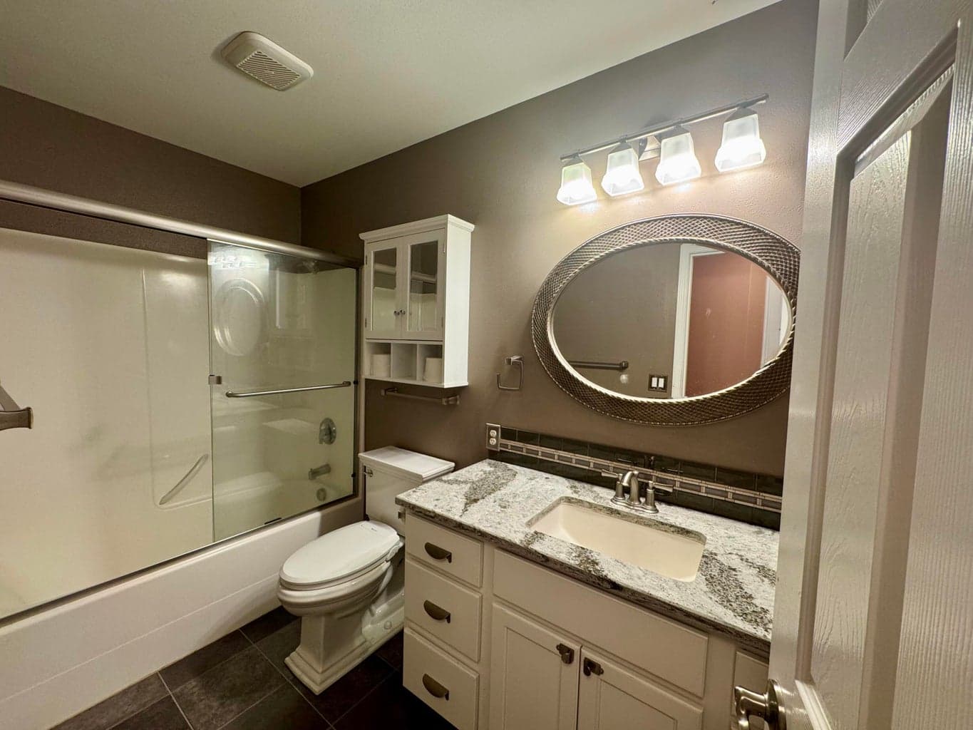 Photo of 52748 Golden Astor Road 18 of 30