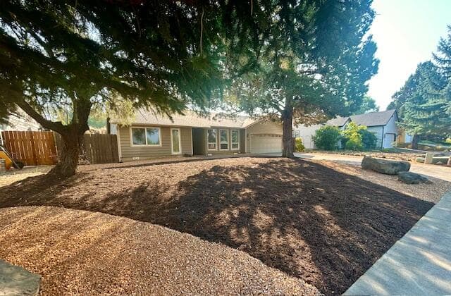 Photo of 1938 NE Curtis Drive 21 of 22