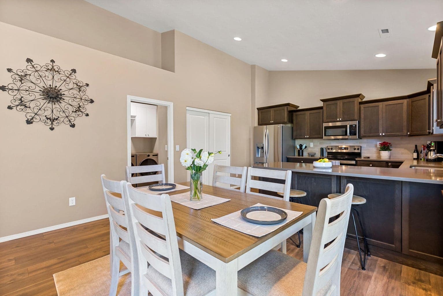 Photo of 810 Willet Lane 22 of 50