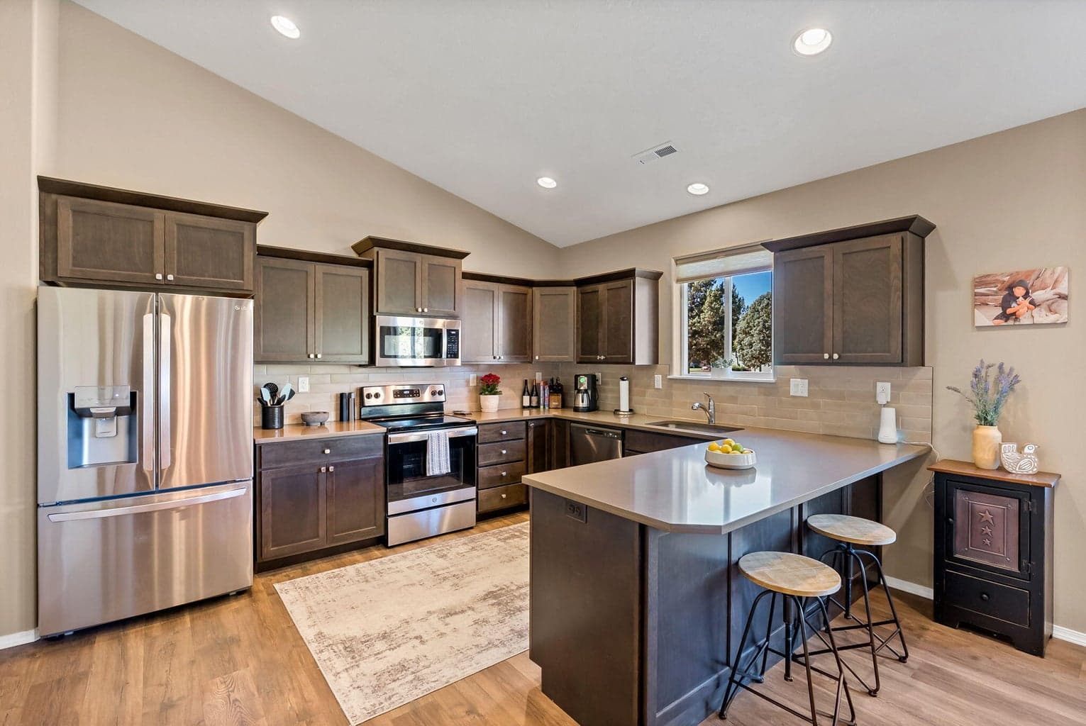 Photo of 810 Willet Lane 24 of 50