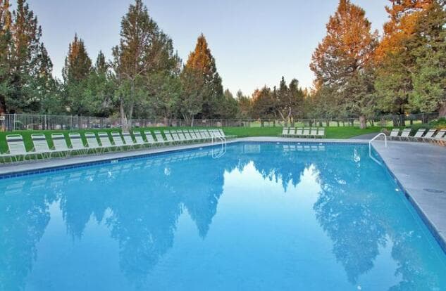Photo of 810 Willet Lane 47 of 50