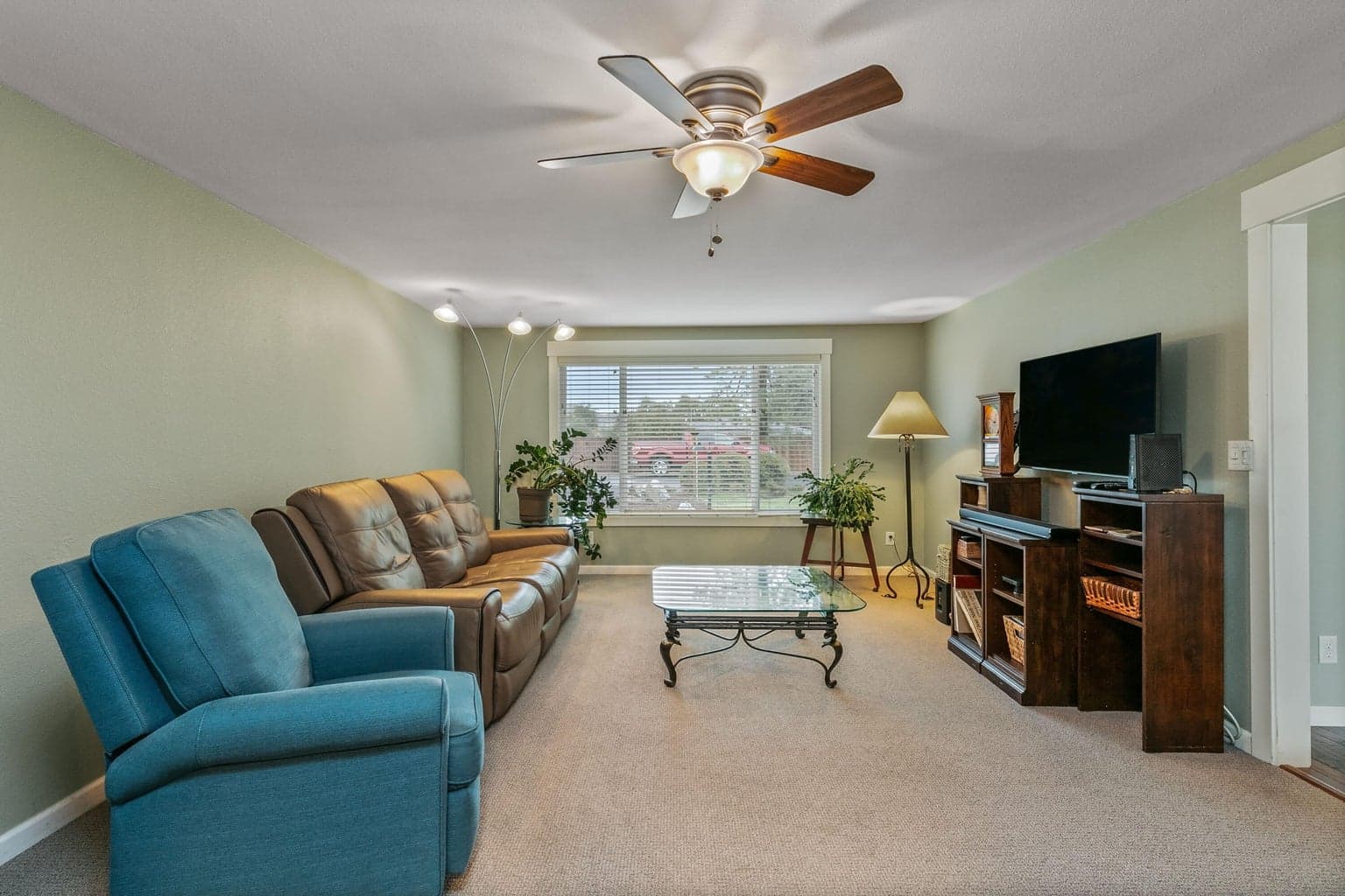Photo of 2305 NW Hackamore Lane 8 of 23