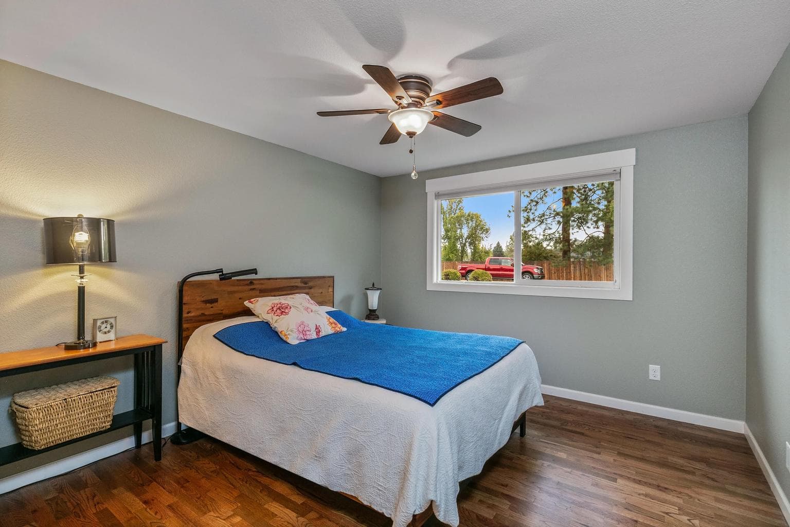 Photo of 2305 NW Hackamore Lane 12 of 23