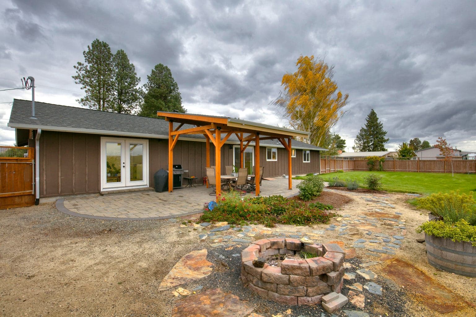 Photo of 2305 NW Hackamore Lane 20 of 23