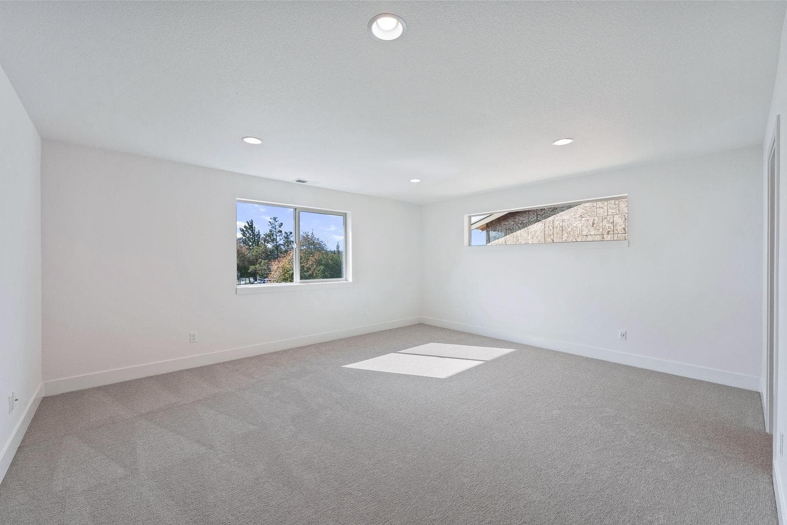 Photo of 21157 NE Beall Drive 18 of 34