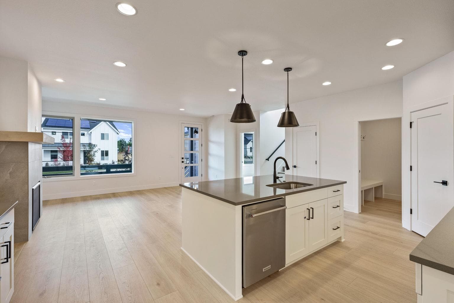 Photo of 21157 NE Beall Drive 14 of 34