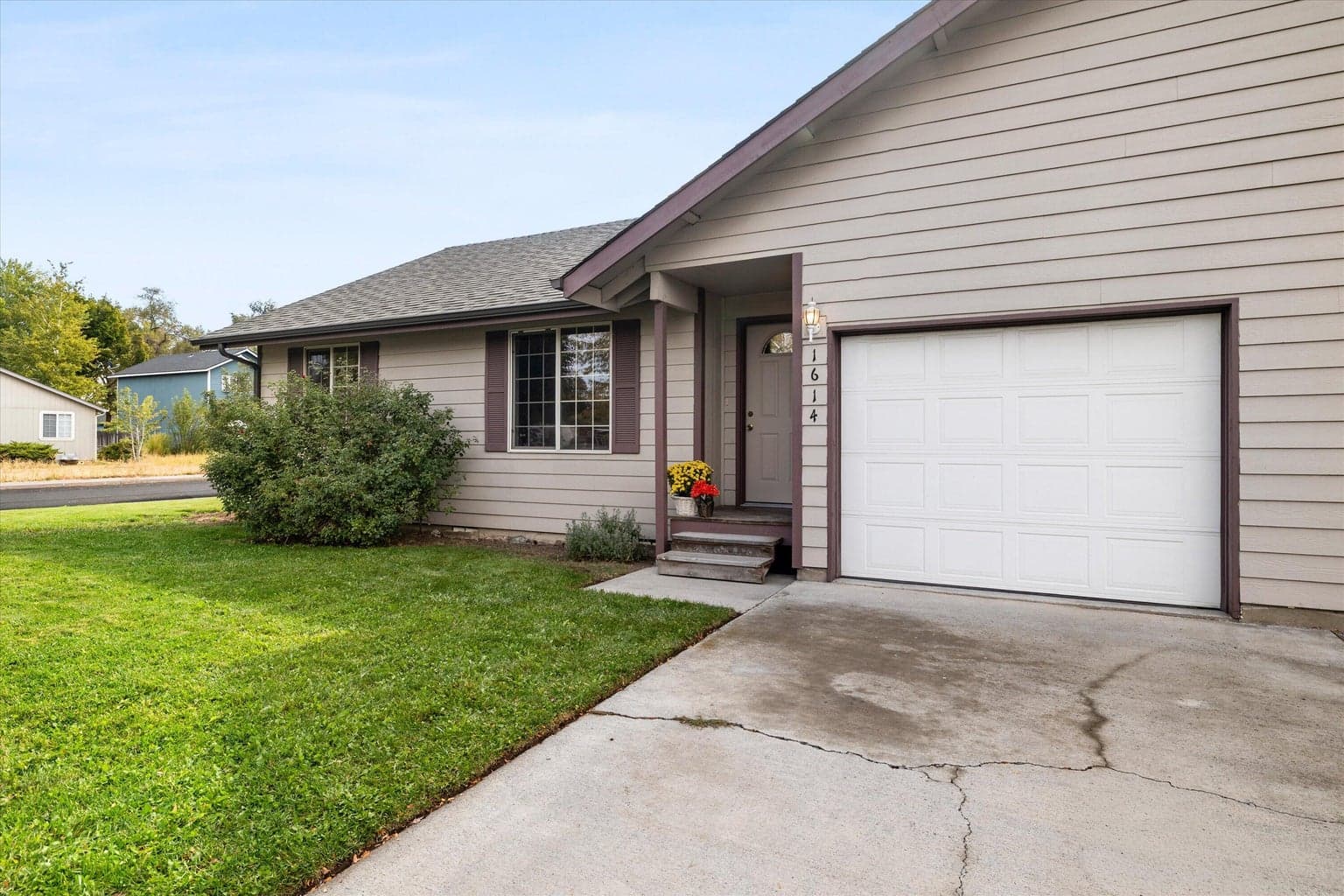 Welcome to 1614 SW Metolius