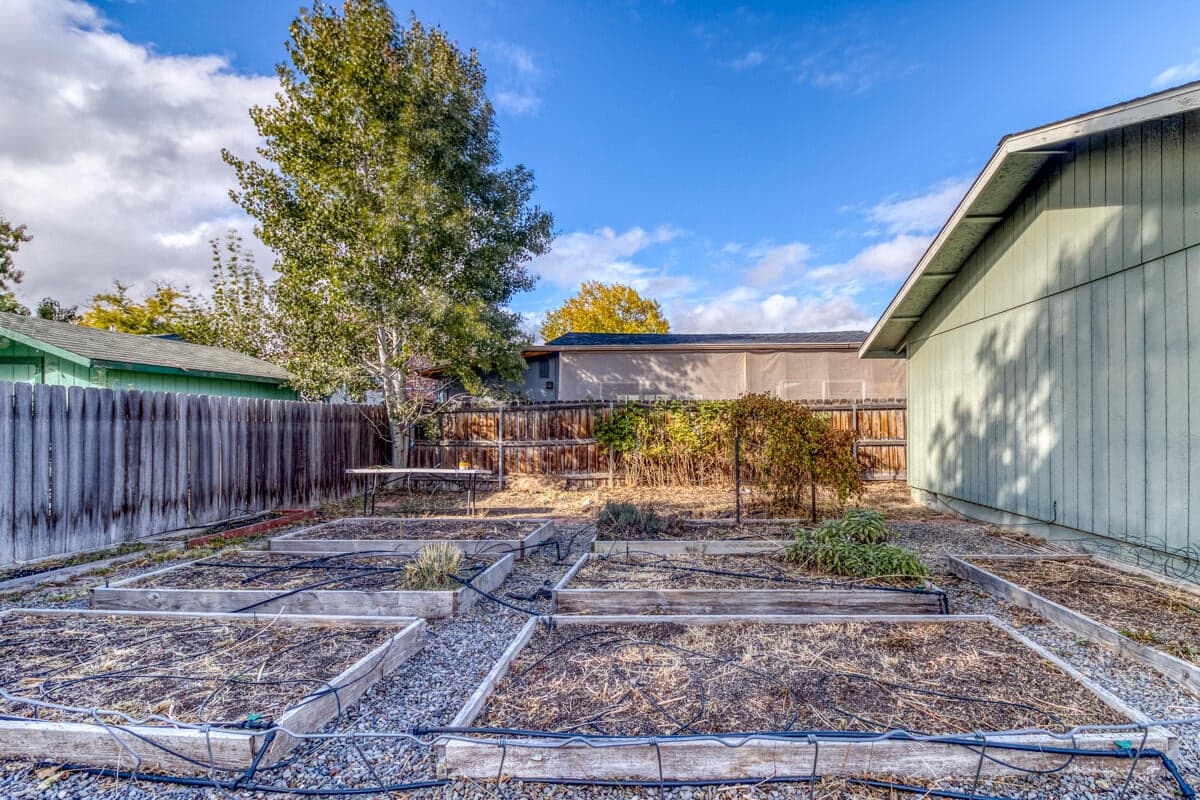 Photo of 3038 SW Pumice Avenue 12 of 15