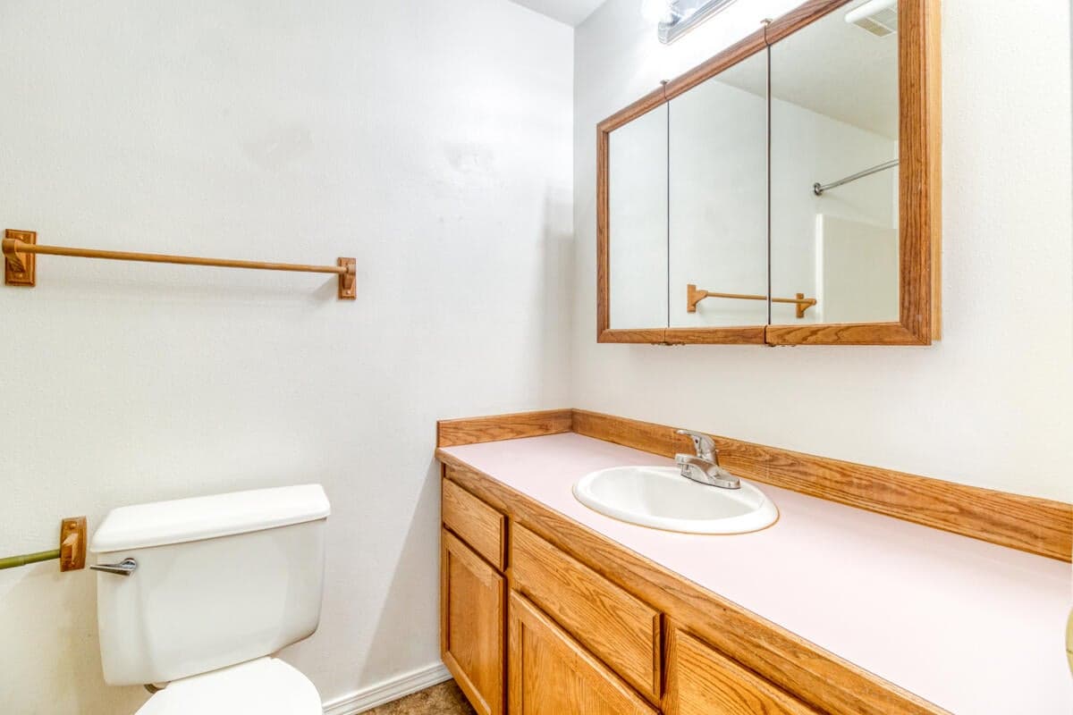 Photo of 3038 SW Pumice Avenue 9 of 15