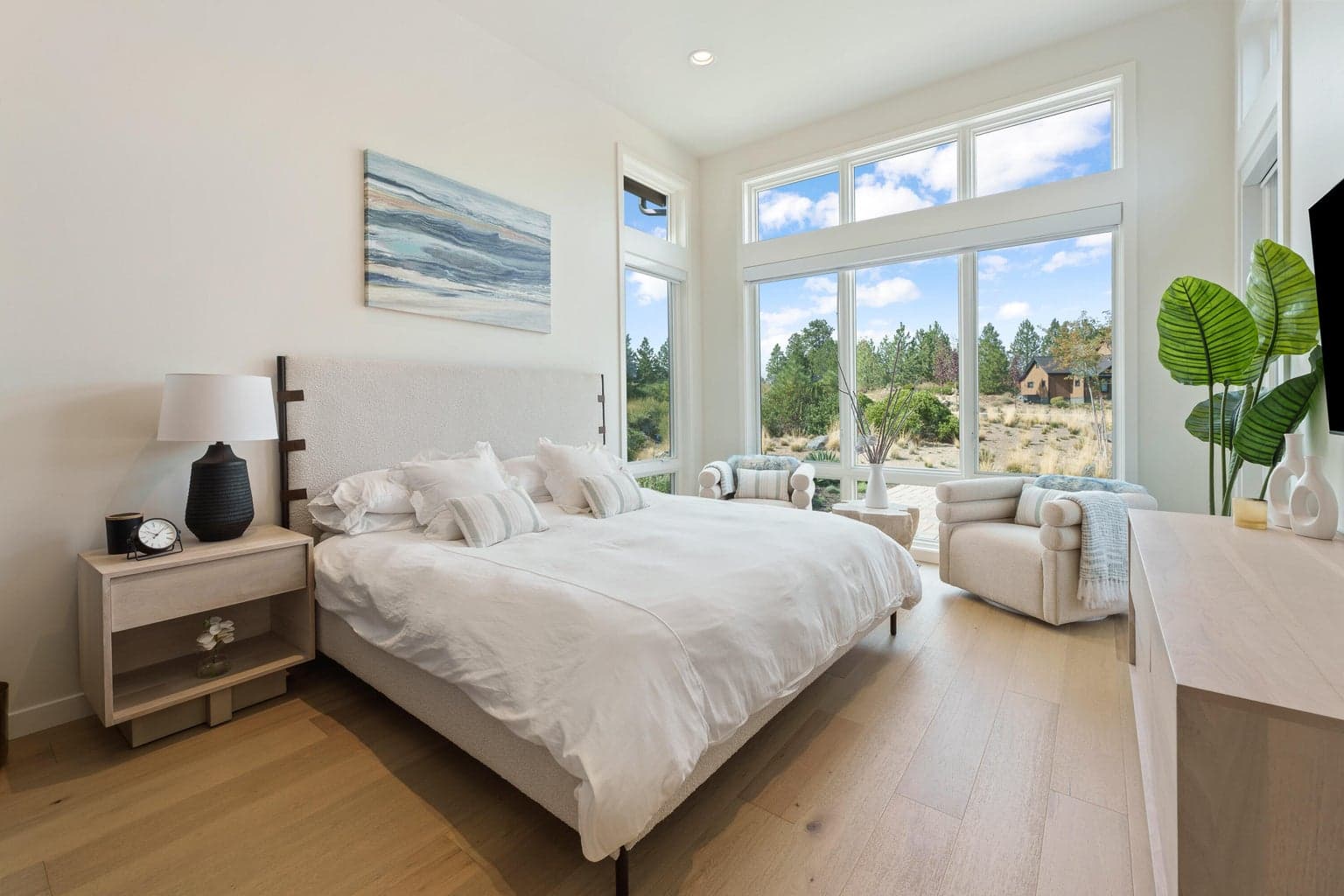 Photo of 19107 Cartwright Court 27 of 55
