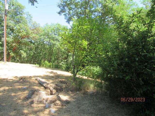 Photo of 6373 Monument 1 of 5