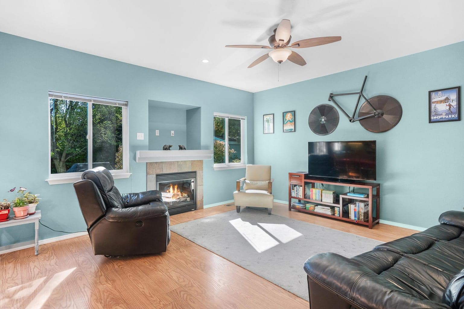 Photo of 61344 Elkhorn Street 10 of 34
