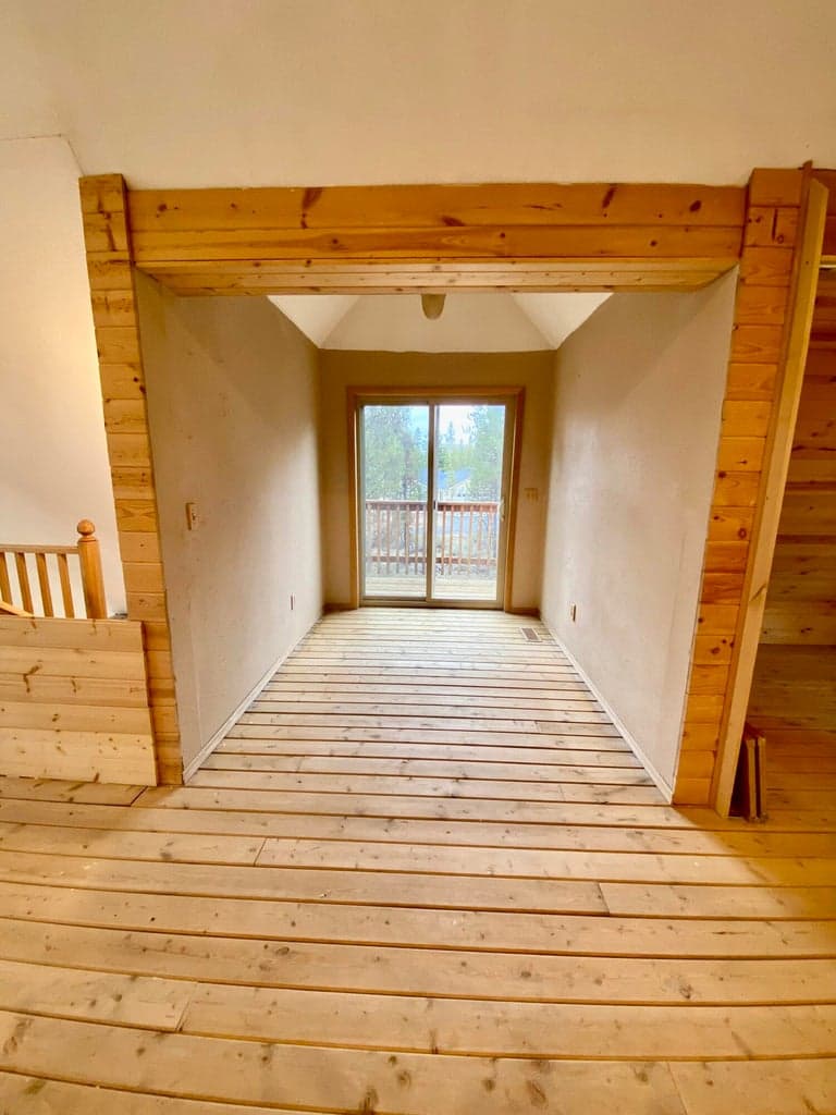 Upstairs Book Alcove (facing East) with deck
