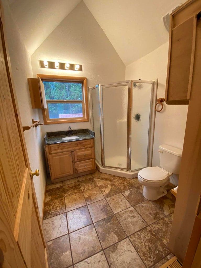 Upstairs Bath