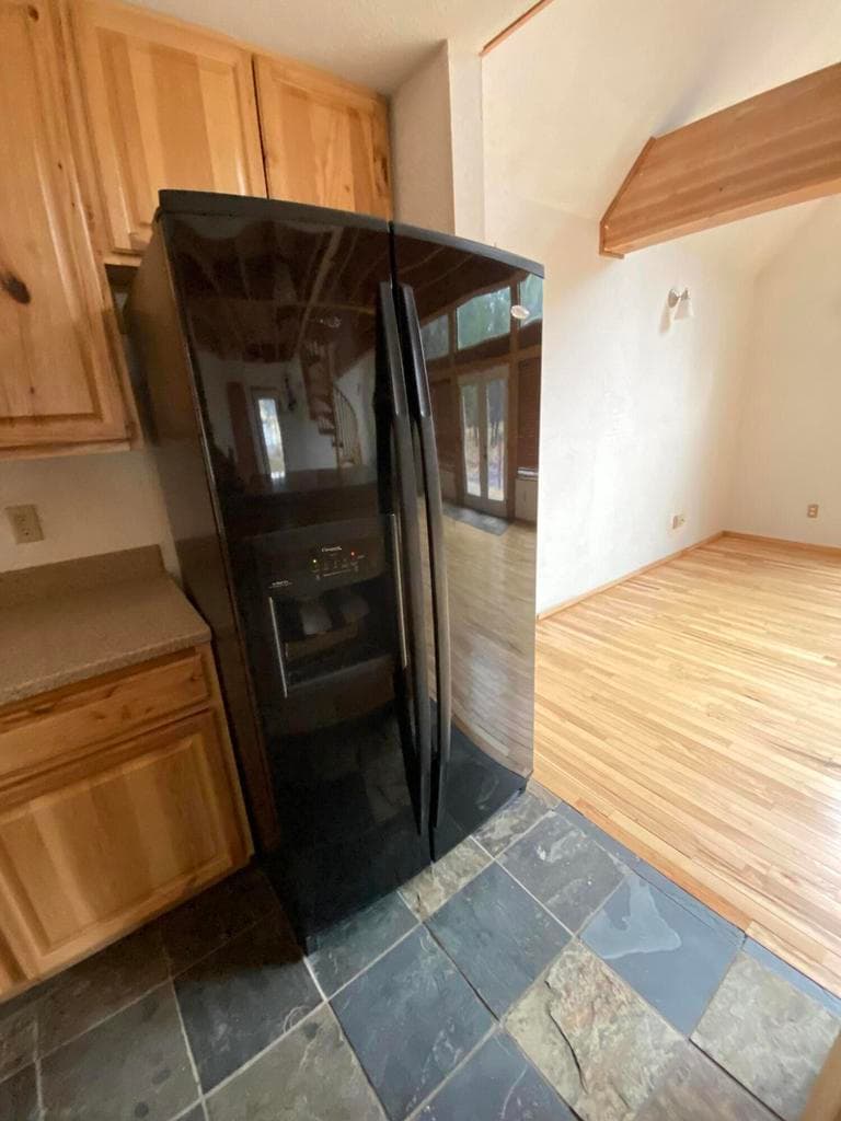 Photo of 54896 Huntington Road 31 of 66