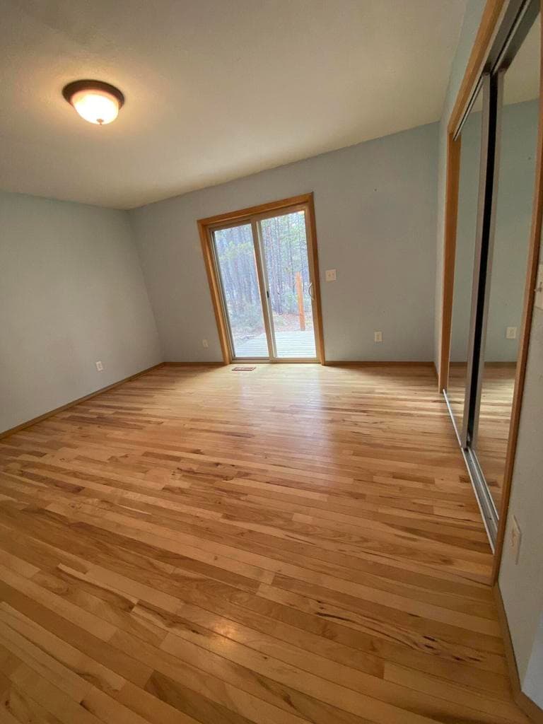 Photo of 54896 Huntington Road 6 of 66