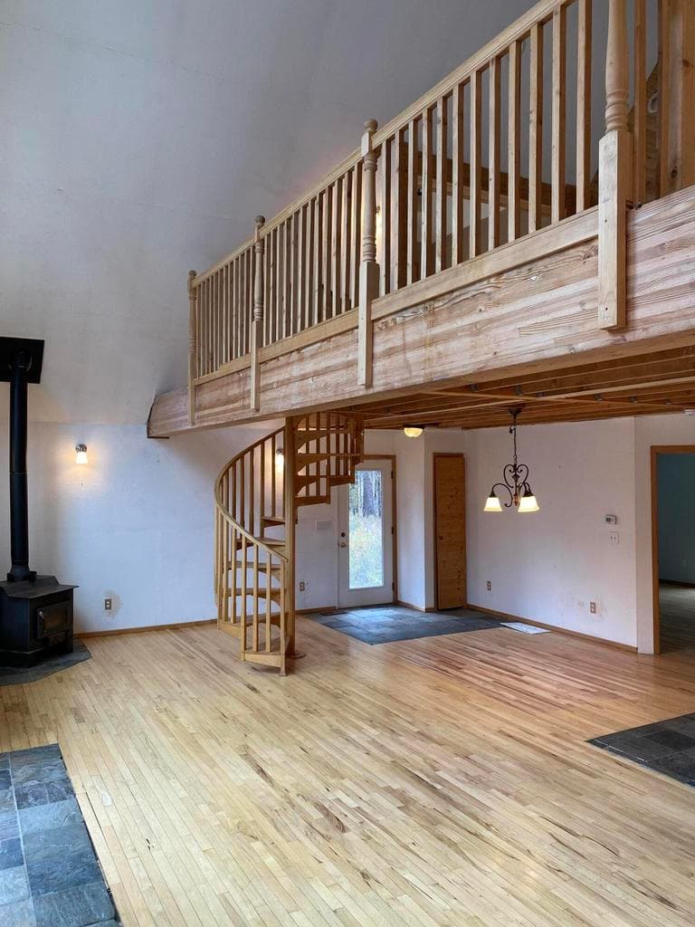 Photo of 54896 Huntington Road 10 of 66