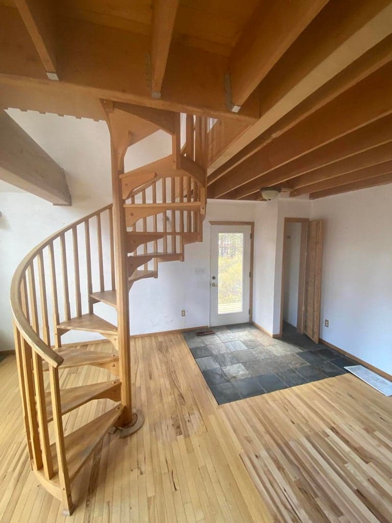 Photo of 54896 Huntington Road 13 of 66
