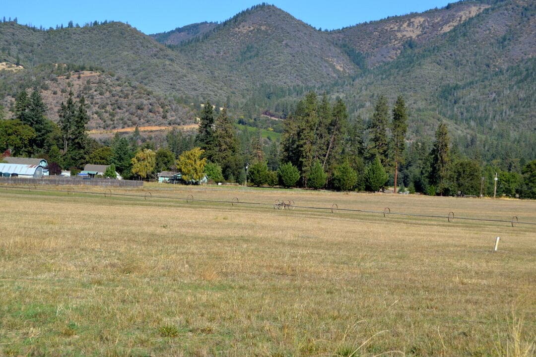Photo of 15950 Highway 238 3 of 45