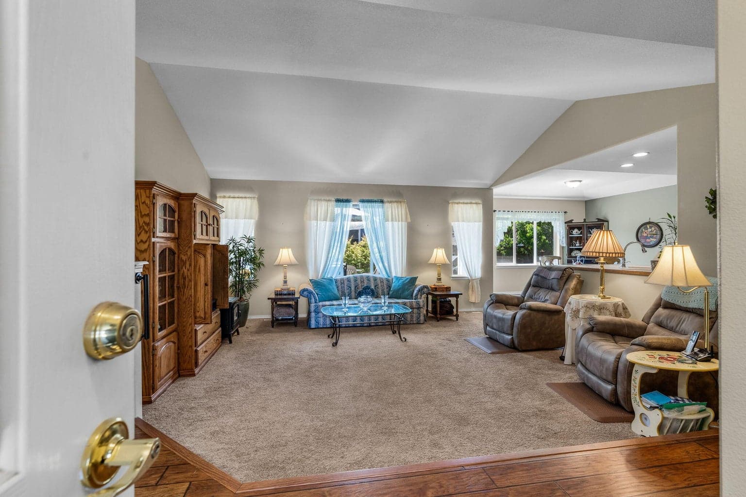 Photo of 2116 Elm 4 of 24