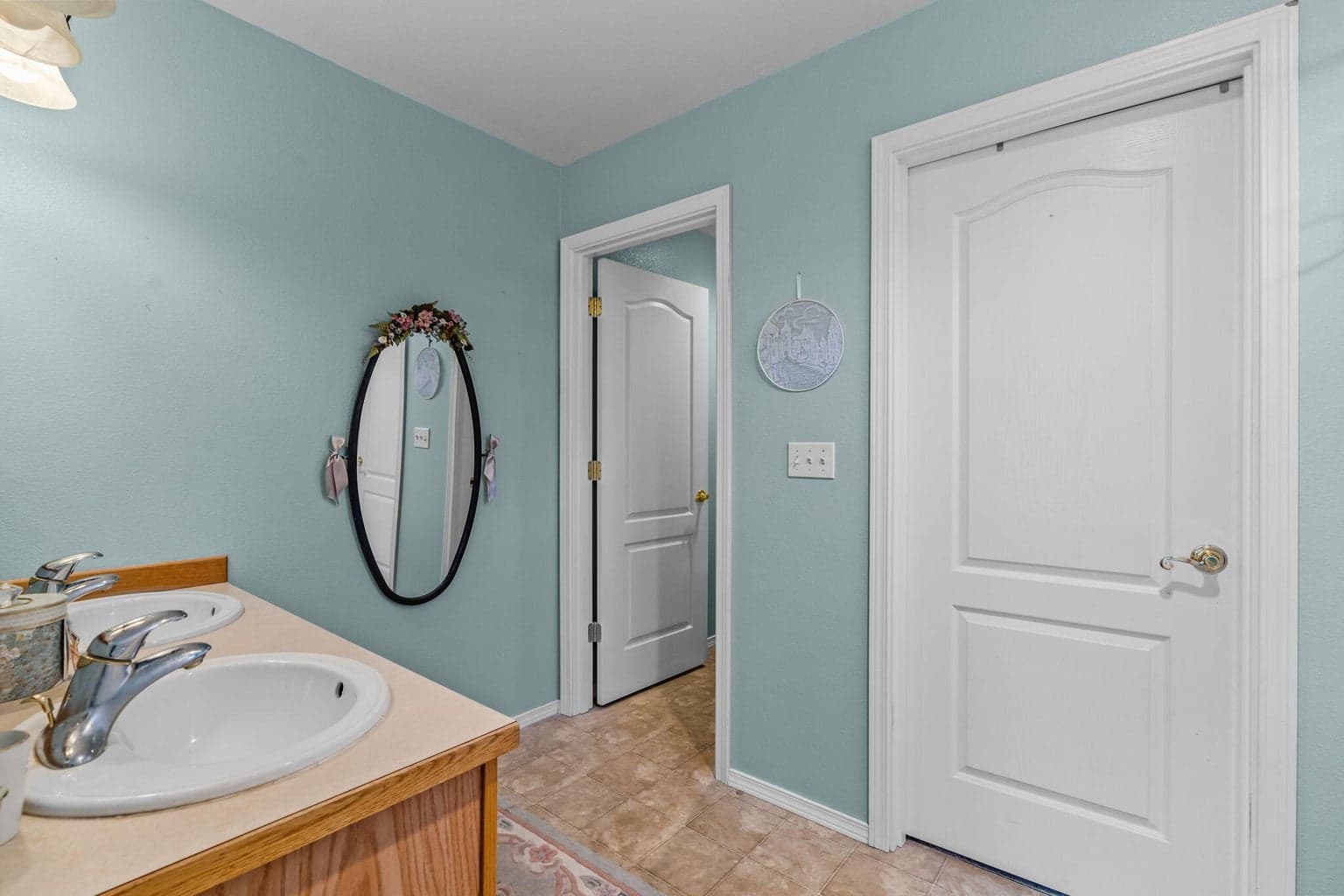 Photo of 2116 NW Elm Avenue 16 of 24