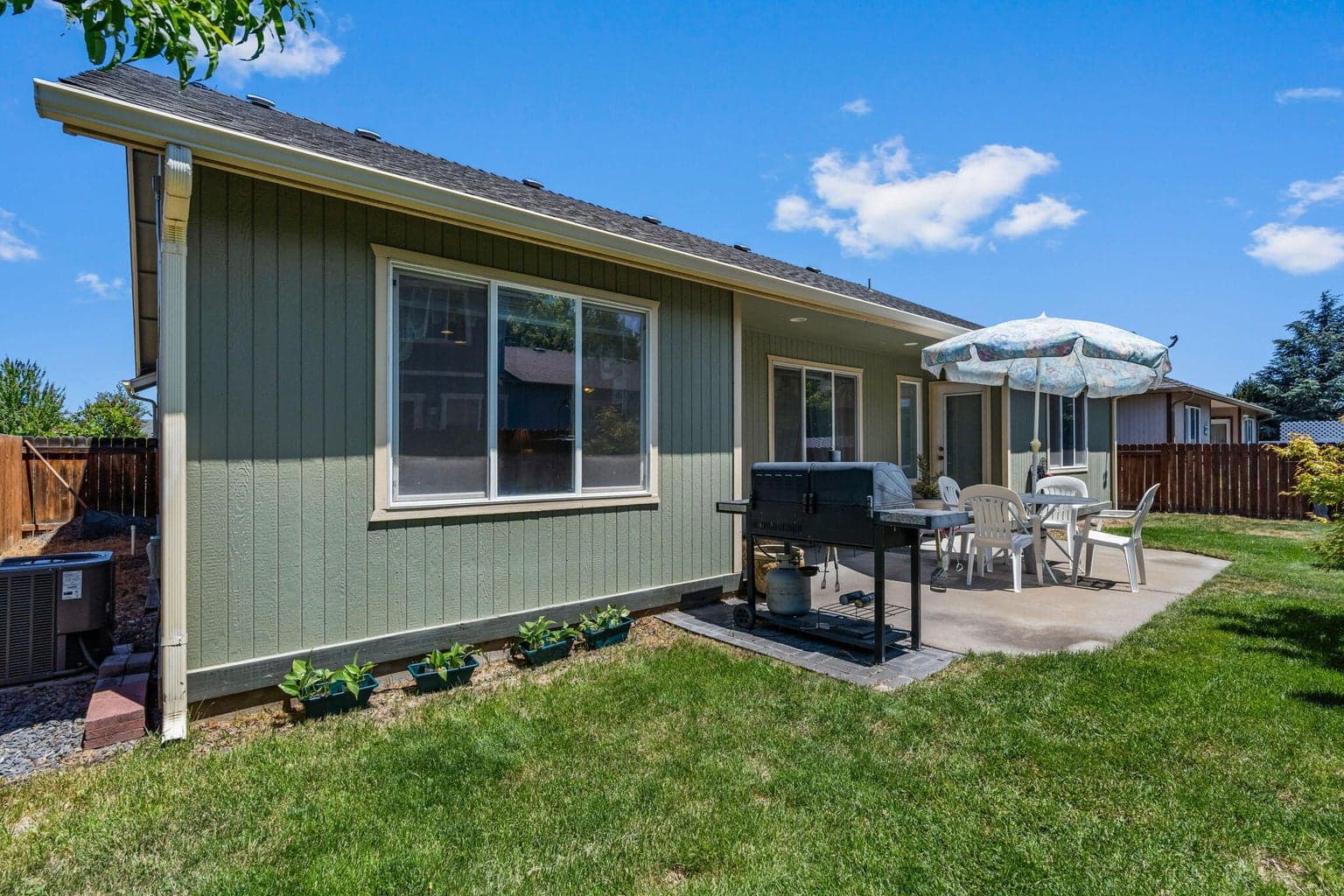 Photo of 2116 NW Elm Avenue 24 of 24