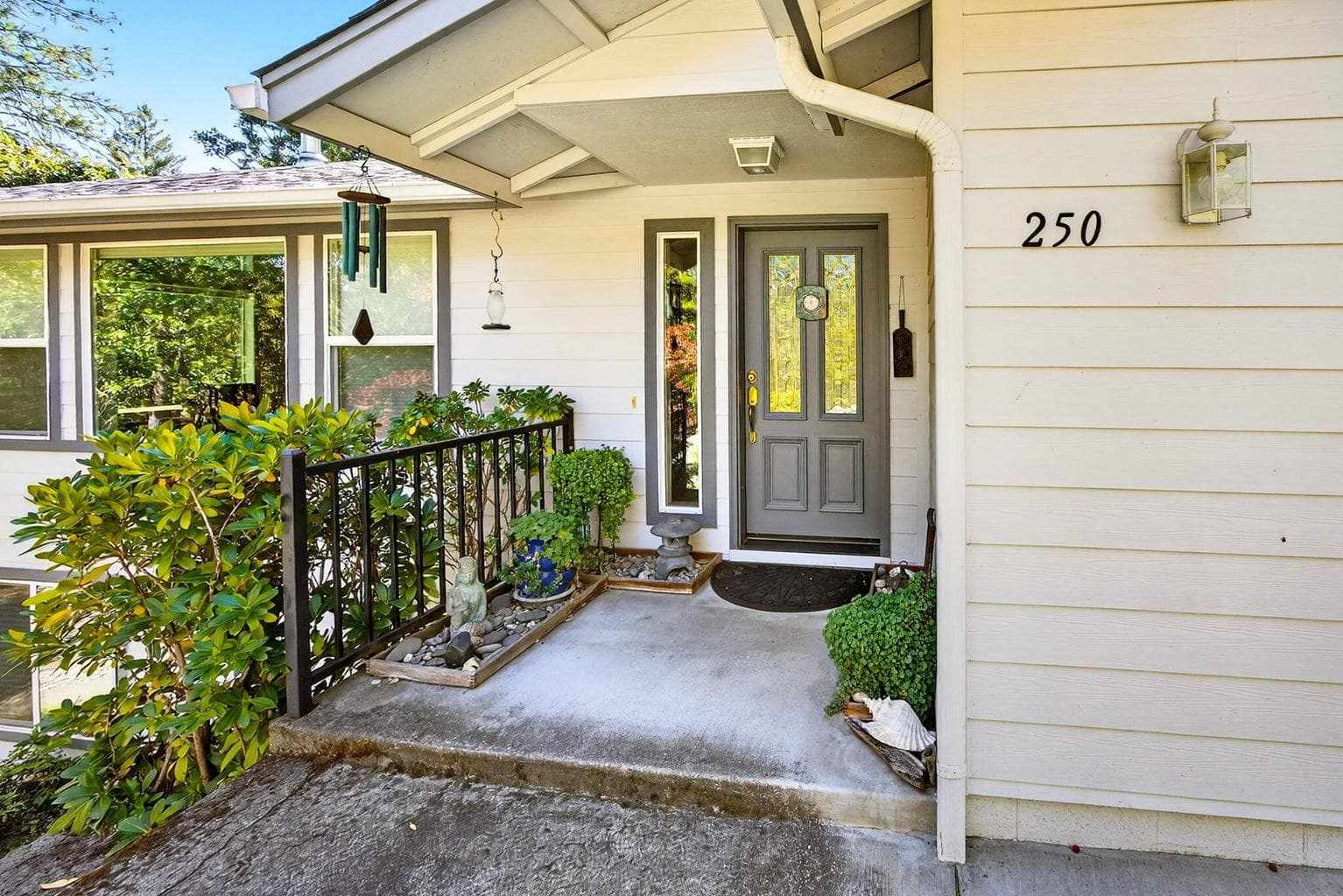 Photo of 250 Cambridge 3 of 31