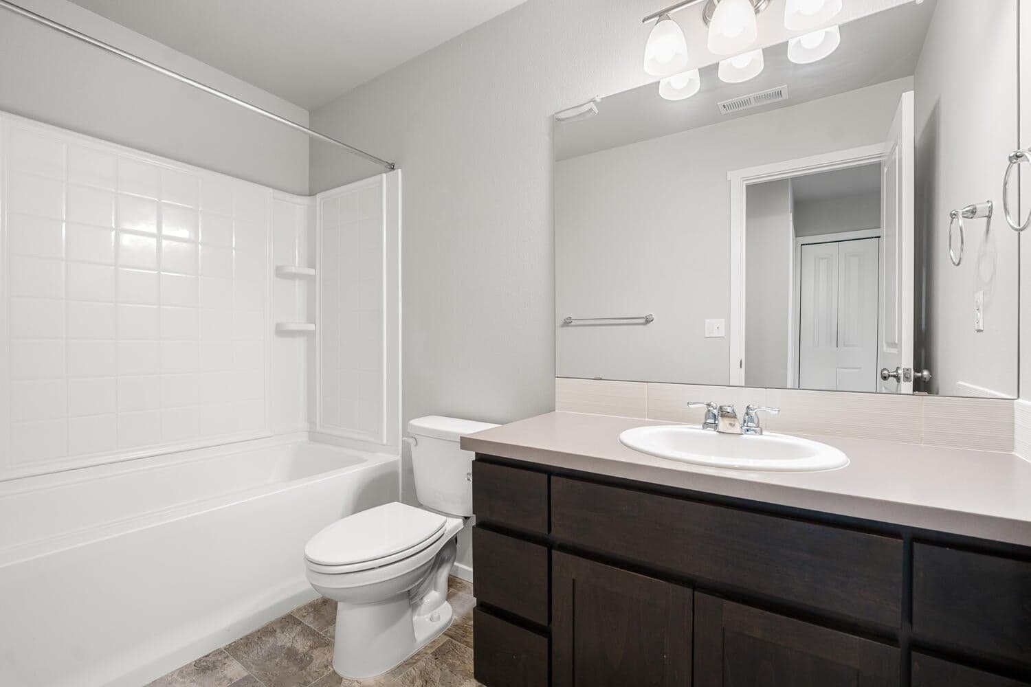 Photo of 20520 SE Evian Avenue 14 of 42