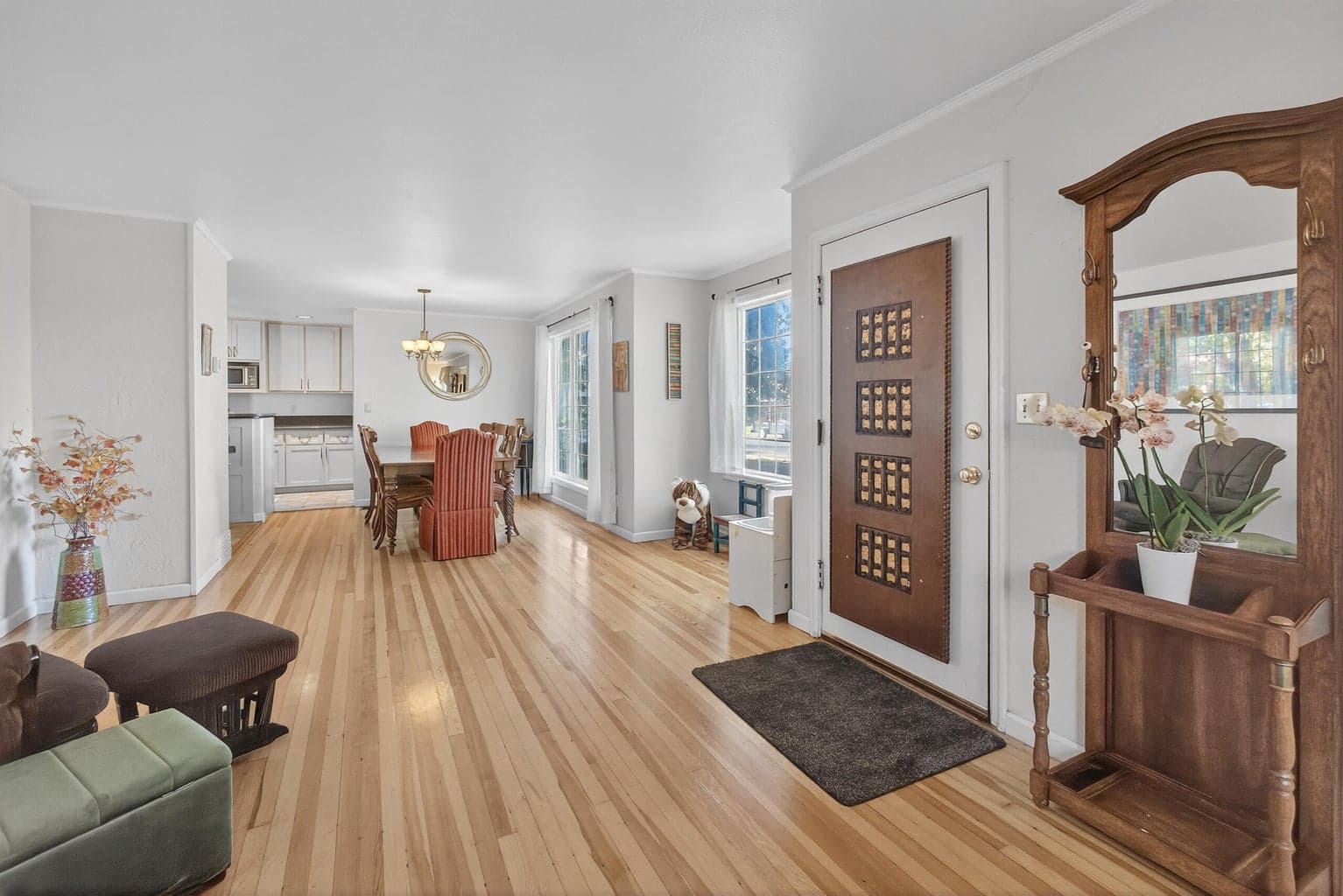 Photo of 1532 NE 9th Street 7 of 55