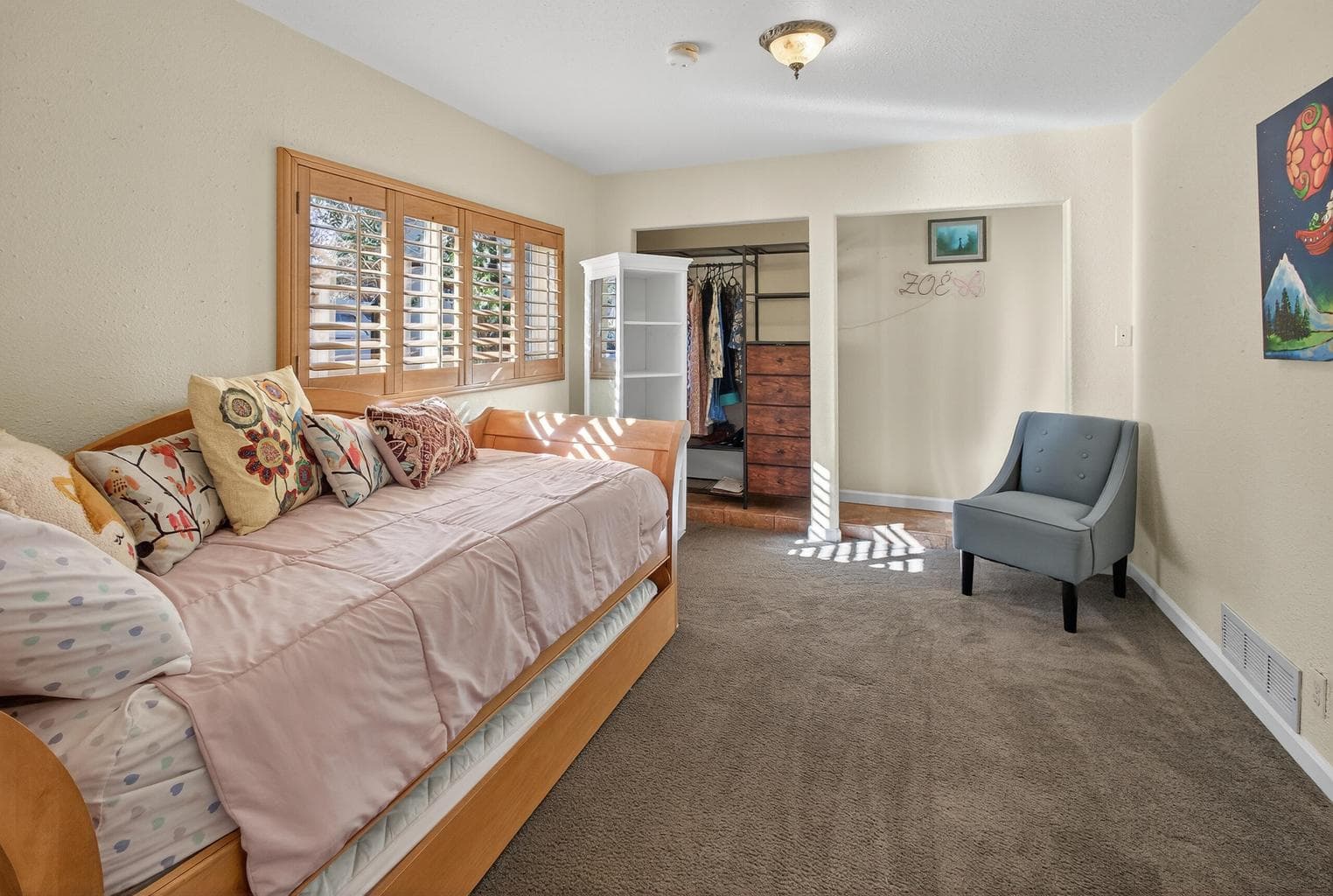 Photo of 1532 NE 9th Street 33 of 55
