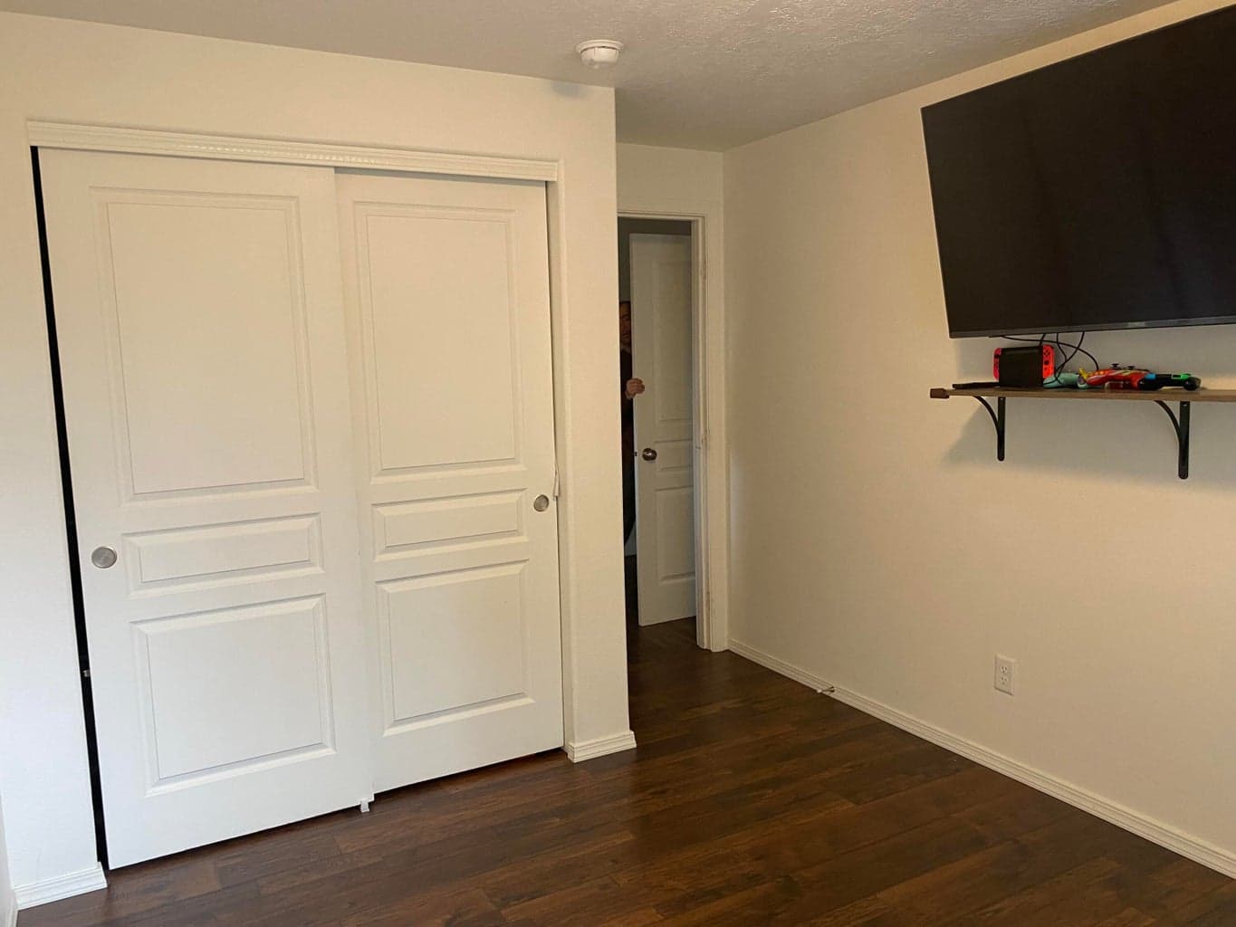 Photo of 63759 Hunters Circle 17 of 33