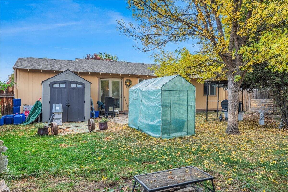 Photo of 1547 SW 33rd Street 33 of 33