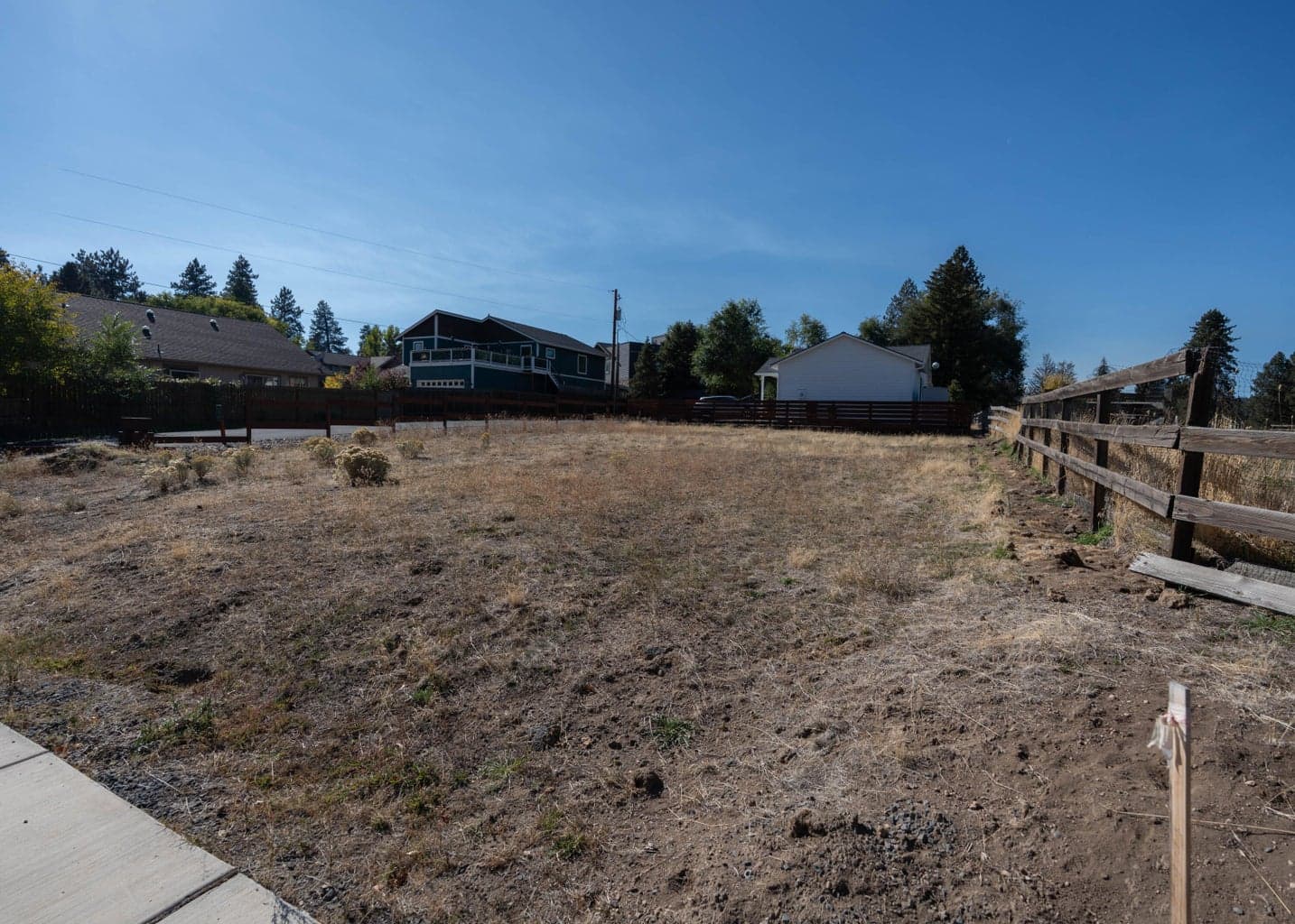 Photo of 2109 11th 3 of 9