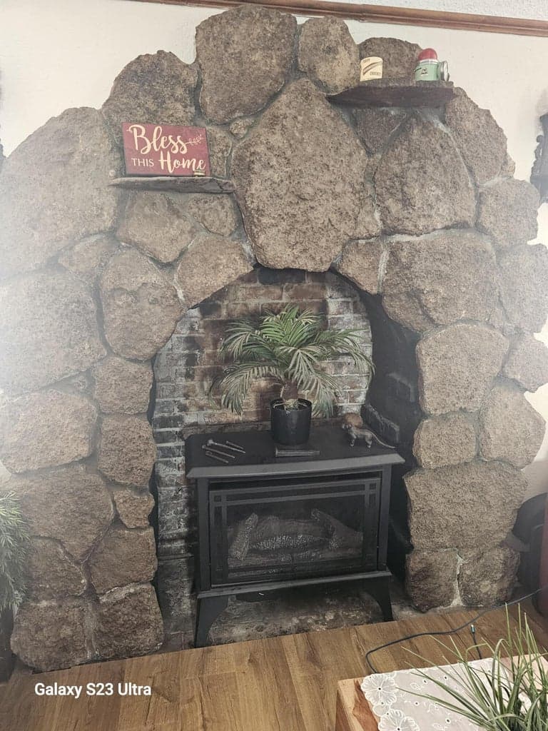 Photo of 1435 Worden 3 of 20