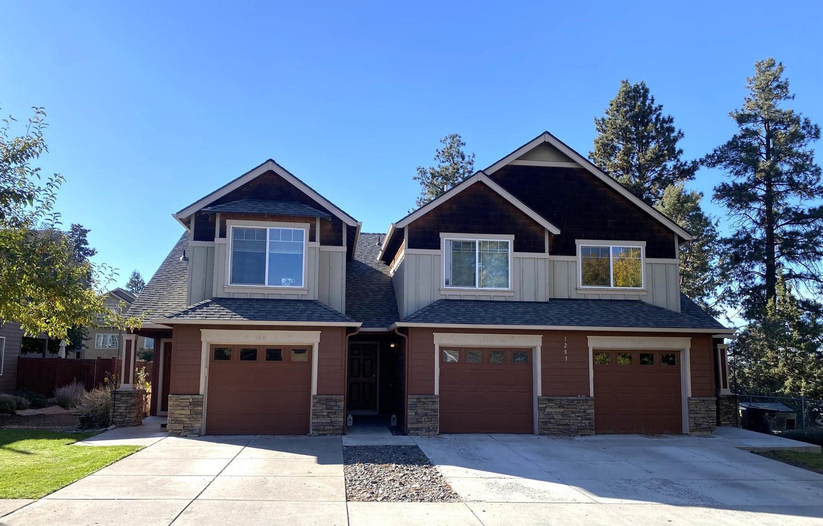 Photo of 1283 Mill Pond 1 of 21